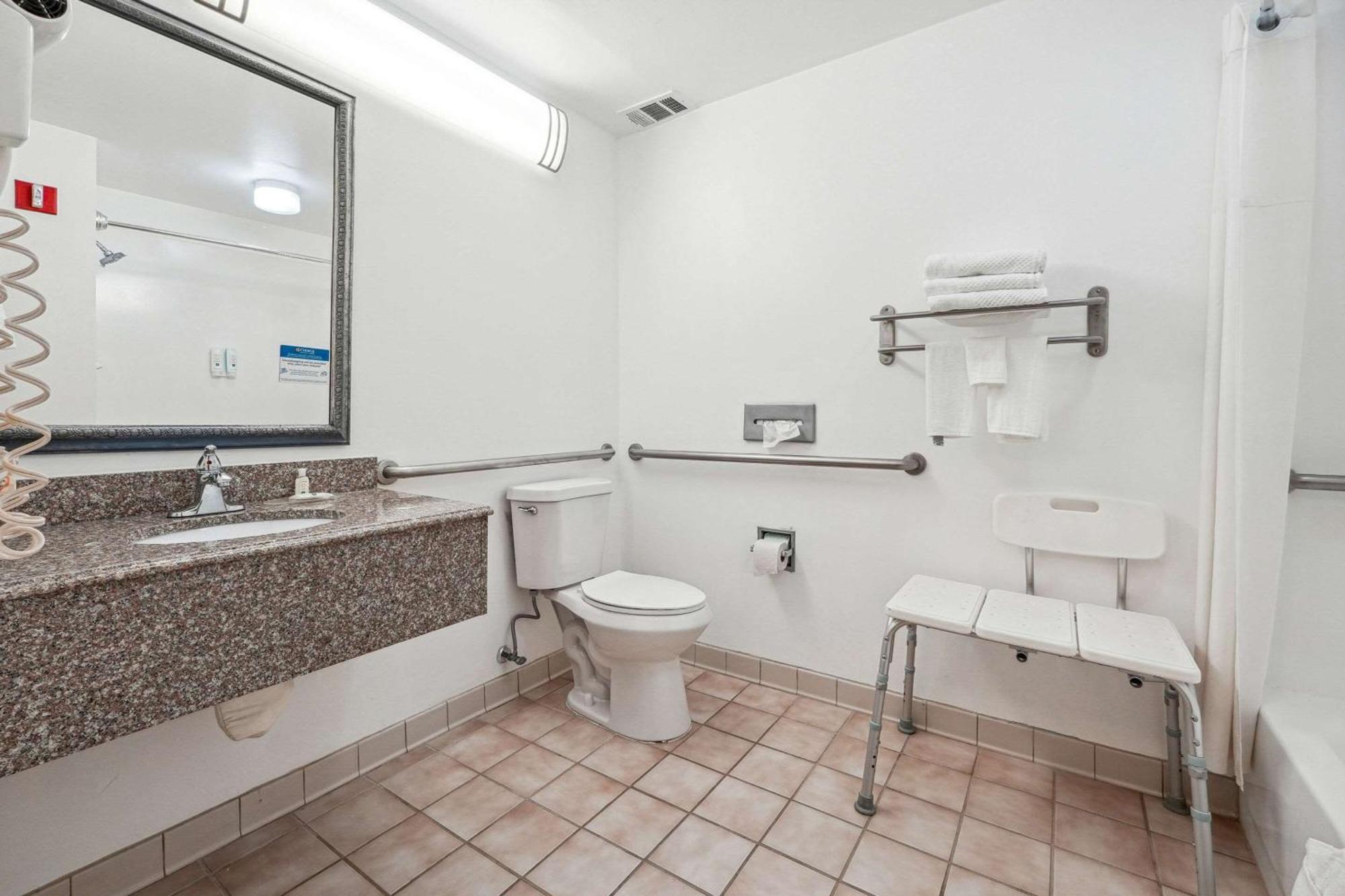 Quality Inn & Suites Dawsonville Zewnętrze zdjęcie